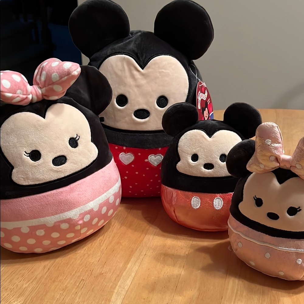 Disney Squishmallows